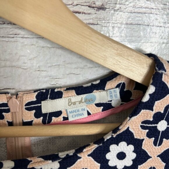 Boden Black and Pink Sheath Mini Dress Short Sleeve Crew Neck size 2P - Picture 4 of 7